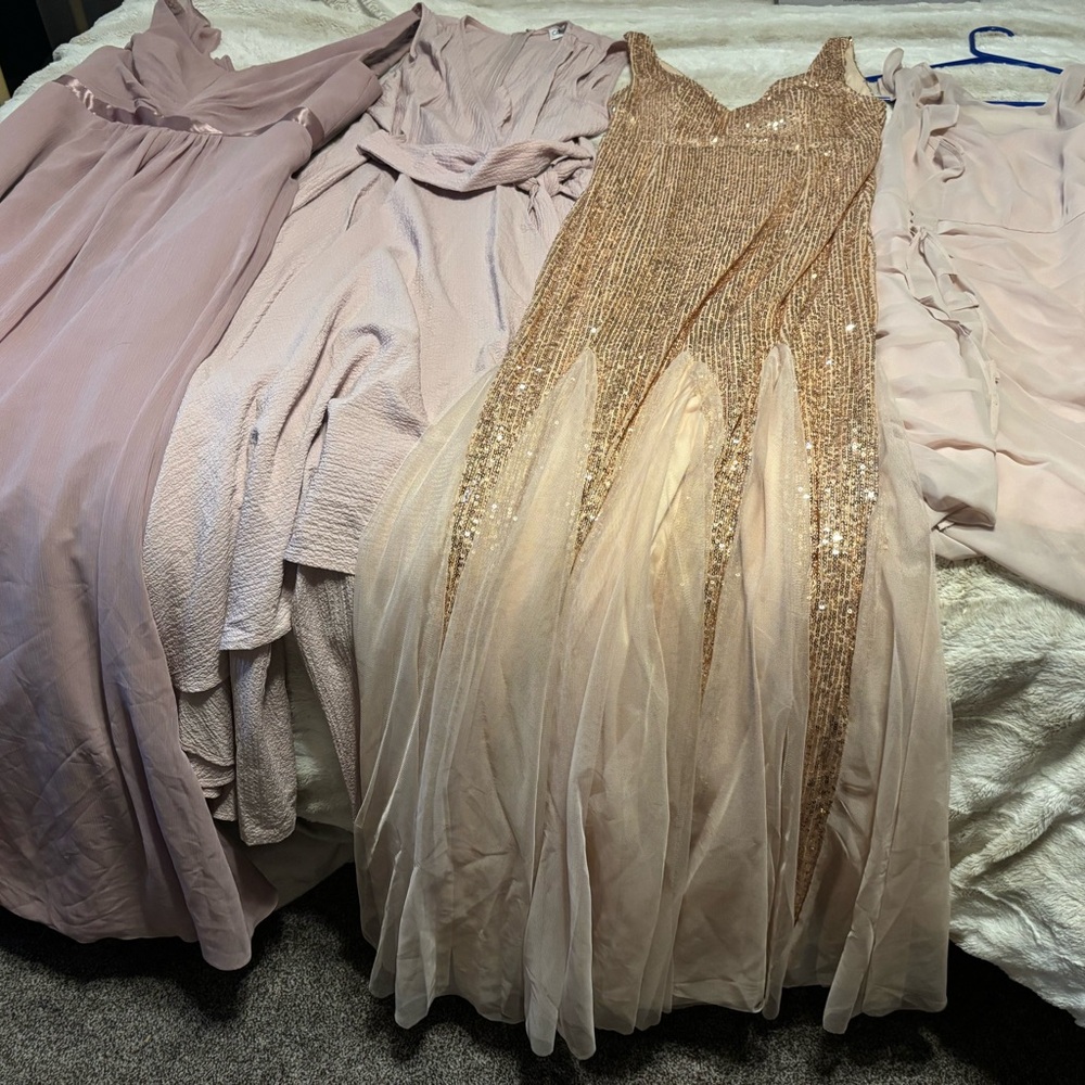 4 women’s pink dresses, Size M for tall frame 5’7 and above.